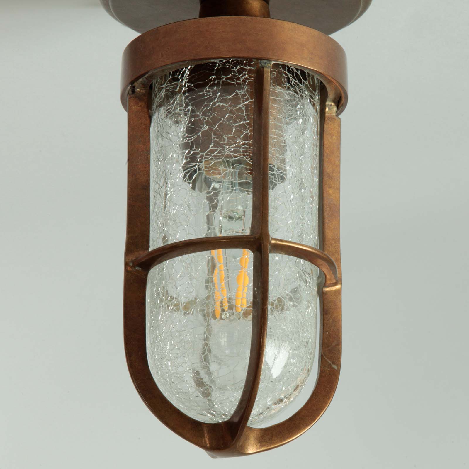 Brass Ceiling Light with Crackled Glass Airegon: Messing antik patiniert